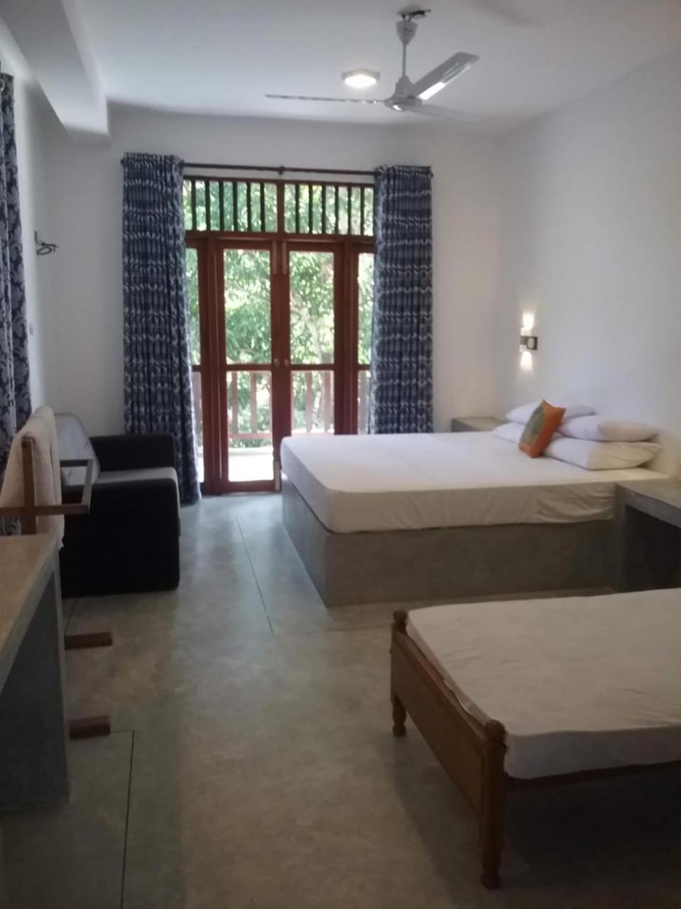 New Villa Unawatuna Luaran gambar