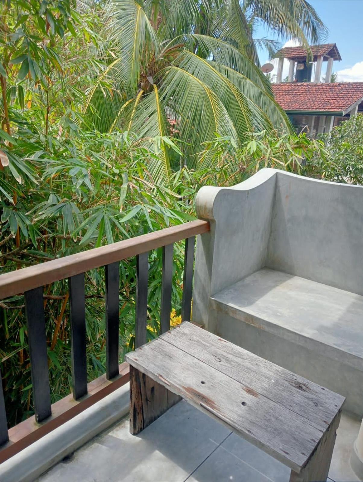 New Villa Unawatuna Luaran gambar